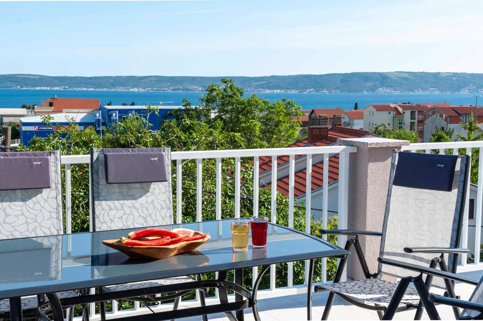 Apartment Sunshine, Sunrise, Sunset Kaštela Екстериор снимка