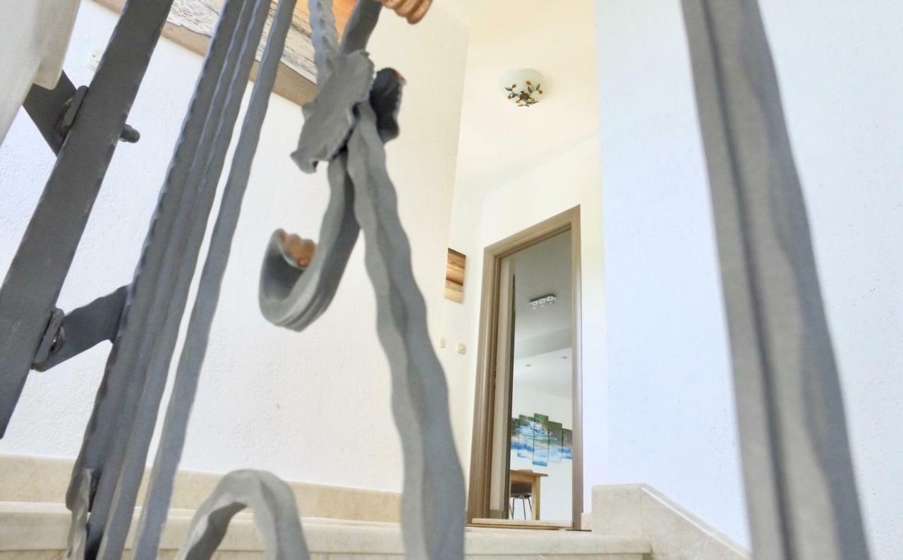 Apartment Sunshine, Sunrise, Sunset Kaštela Екстериор снимка